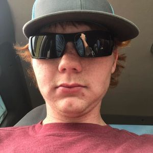 Meet your Posher, Dakota